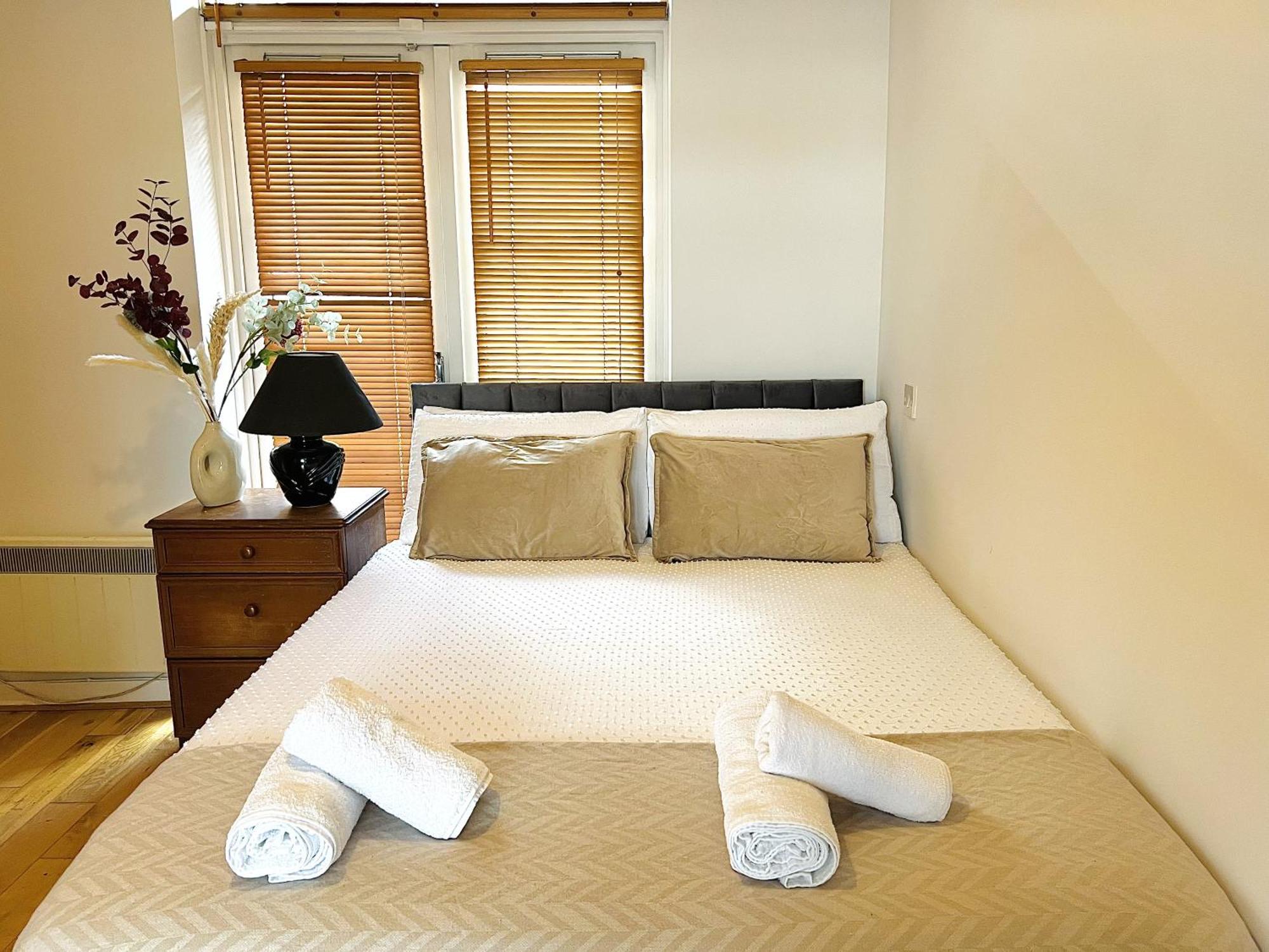 Cosy River View Flat At Temple Bar Dublin Eksteriør bilde